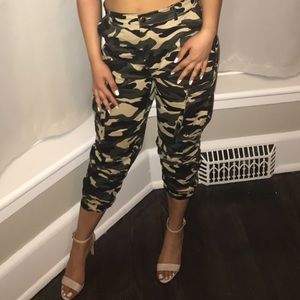 Camo trousers, size Medium.